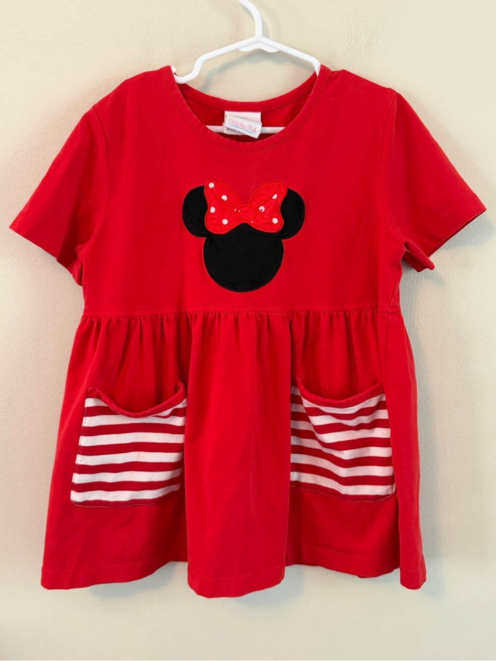 Stitchy Fish Red Minnie Mouse Pocket Top